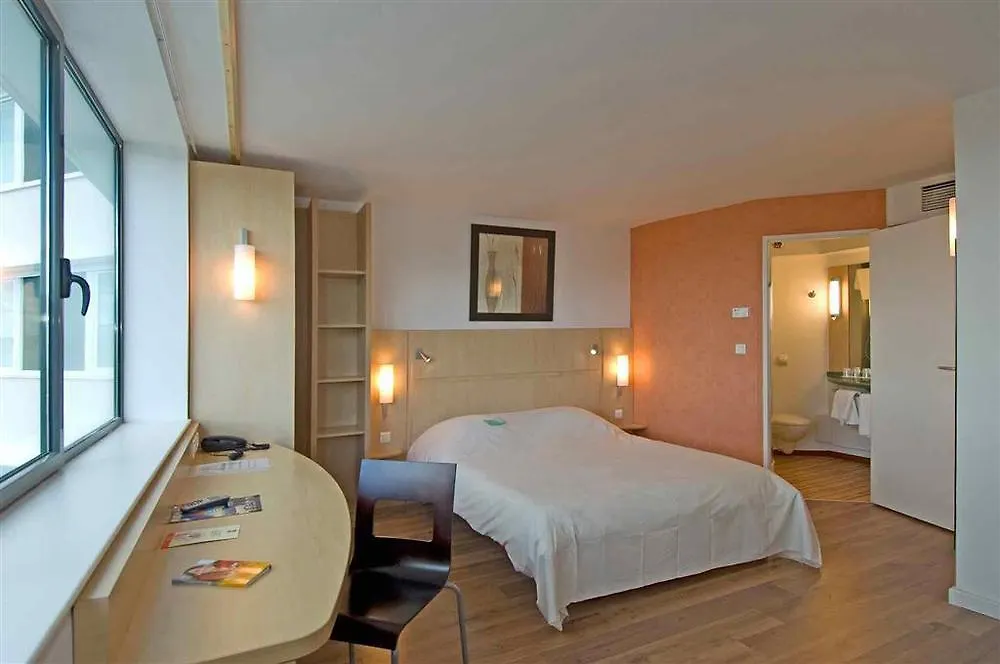 Ibis Clermont Ferrand Montferrand Hotel